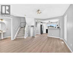 4pc Bathroom - 15 Prestwick Place Se, Calgary, AB T2Z4P4 Photo 8