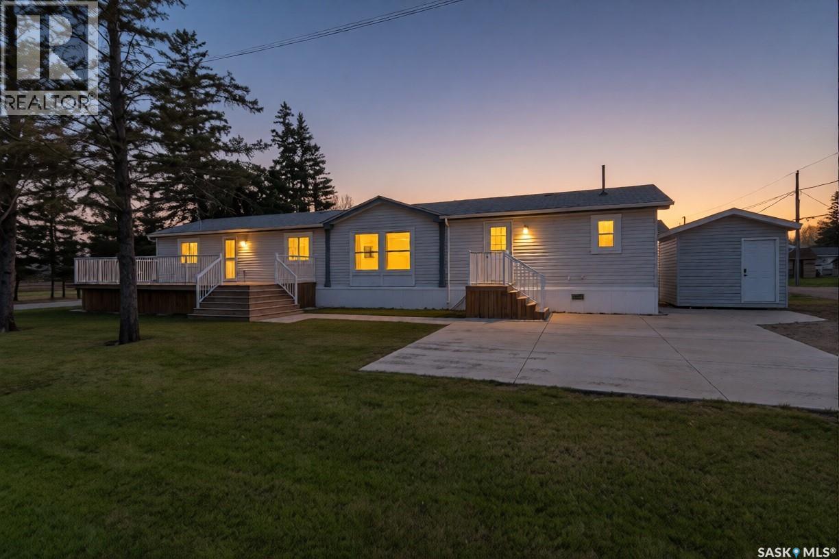 119 Railway AVENUE - 2