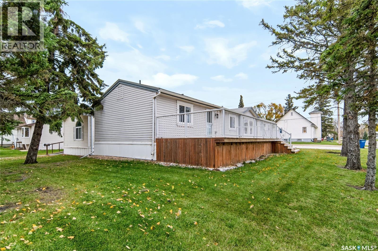 119 Railway AVENUE - 27