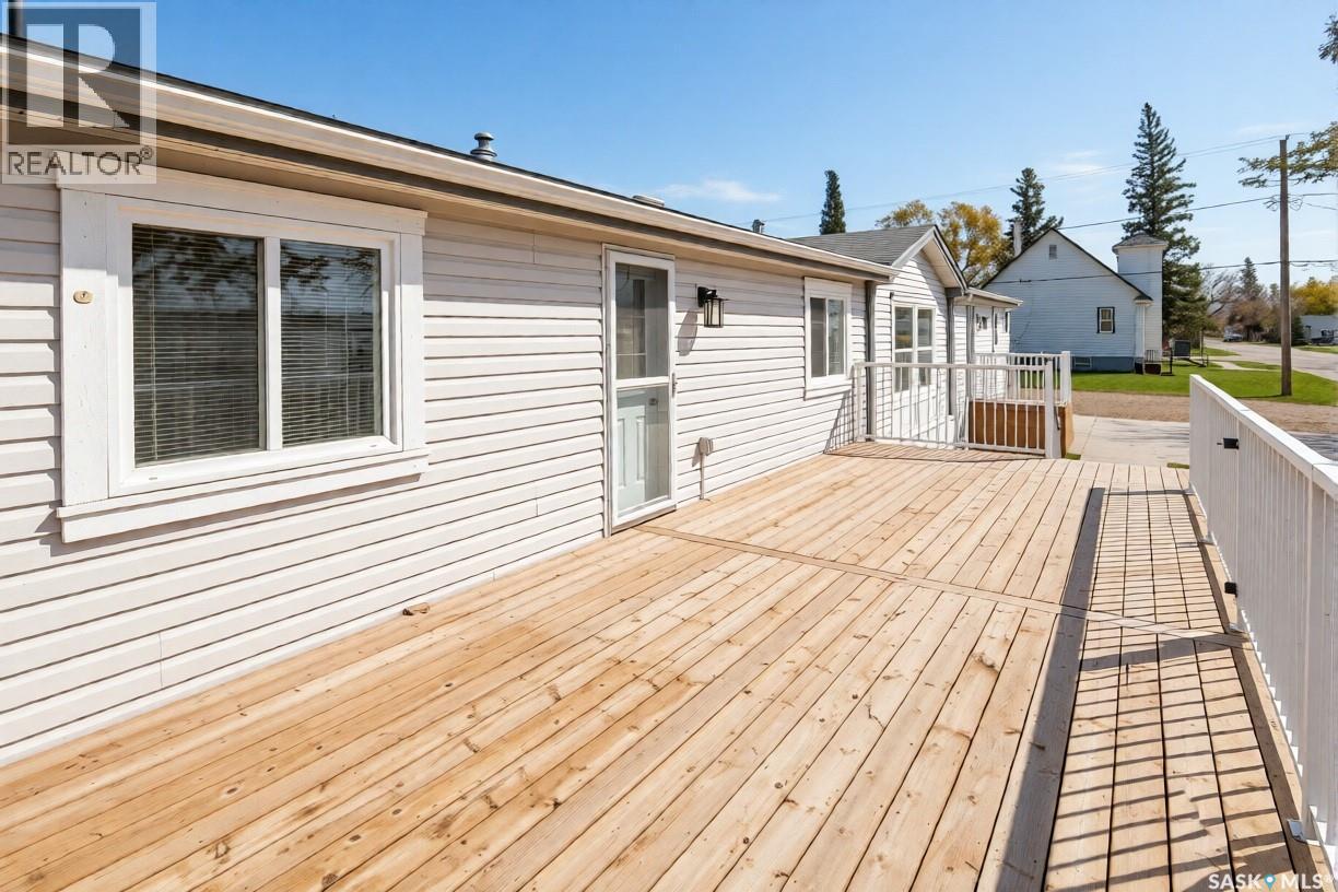119 Railway AVENUE - 28