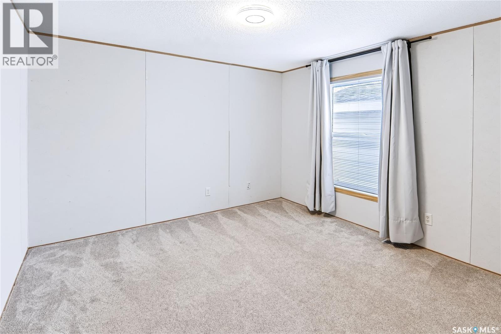 119 Railway AVENUE - 14
