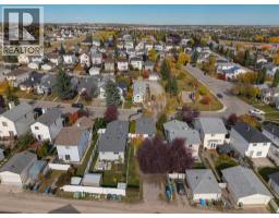 172 Harvest Gold Heights NE - photo 40