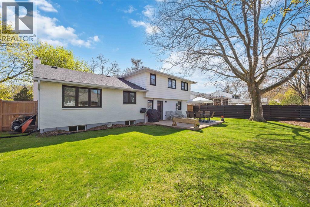 1405 Murphy Road — photo 40