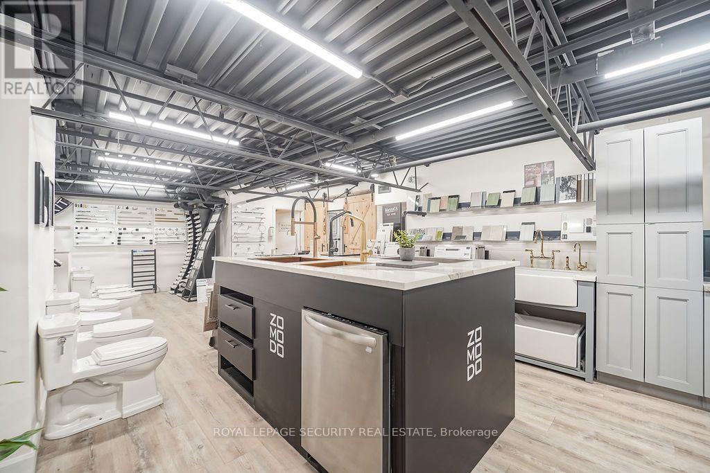 17817 Leslie Street — photo 13