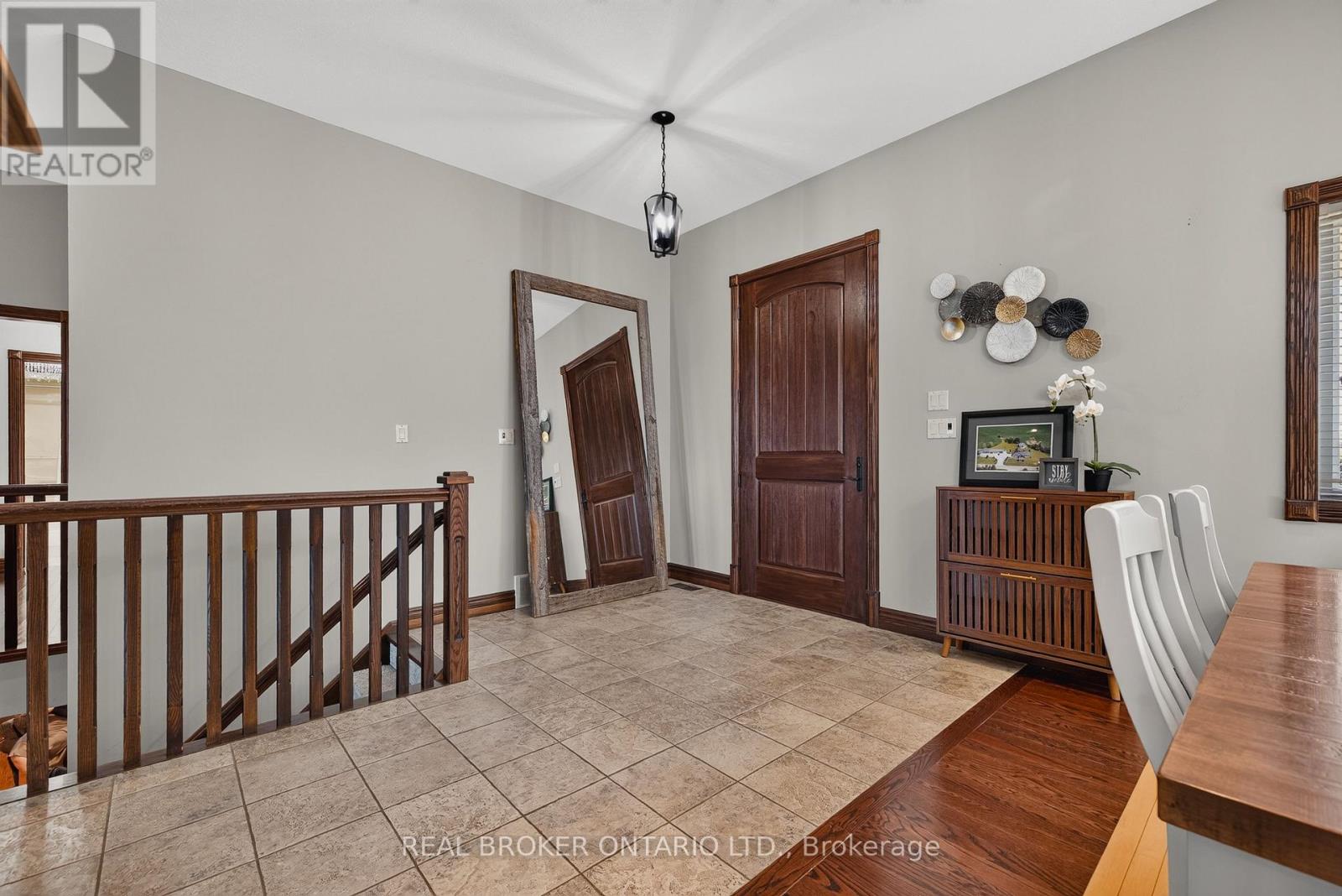 9161 WELLINGTON ROAD 5, Minto — photo 3