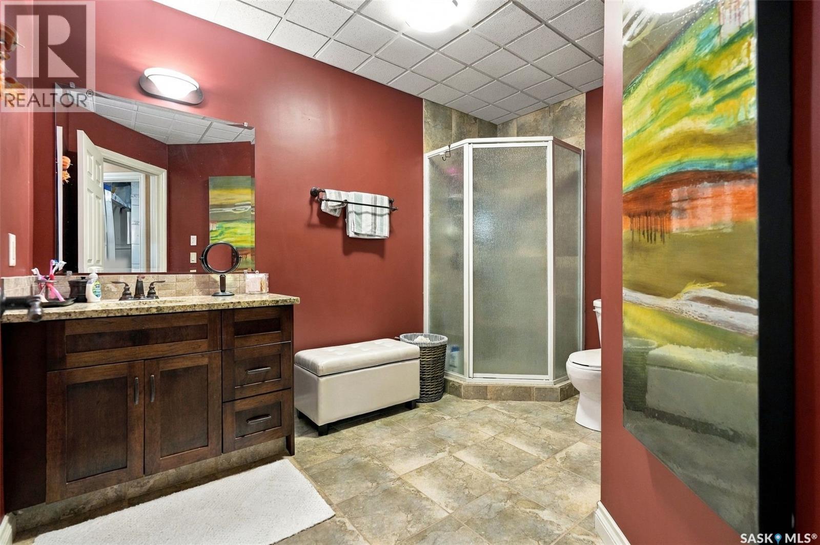 212 EDGEWOOD DRIVE - 39