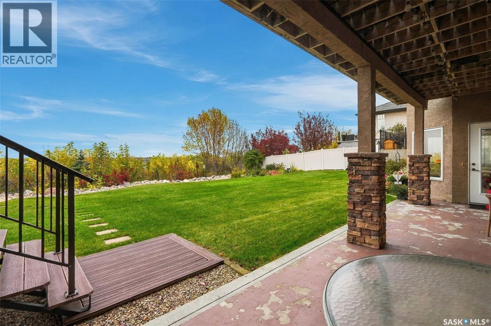 212 EDGEWOOD DRIVE - 43