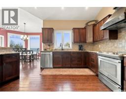 3pc Bathroom - 212 Edgewood Drive, Buena Vista, SK S2V1C3 Photo 12
