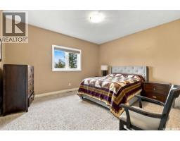 212 Edgewood Drive, Buena Vista, SK S2V1C3 Photo 17