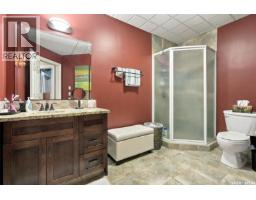 212 Edgewood Drive, Buena Vista, SK S2V1C3 Photo 40