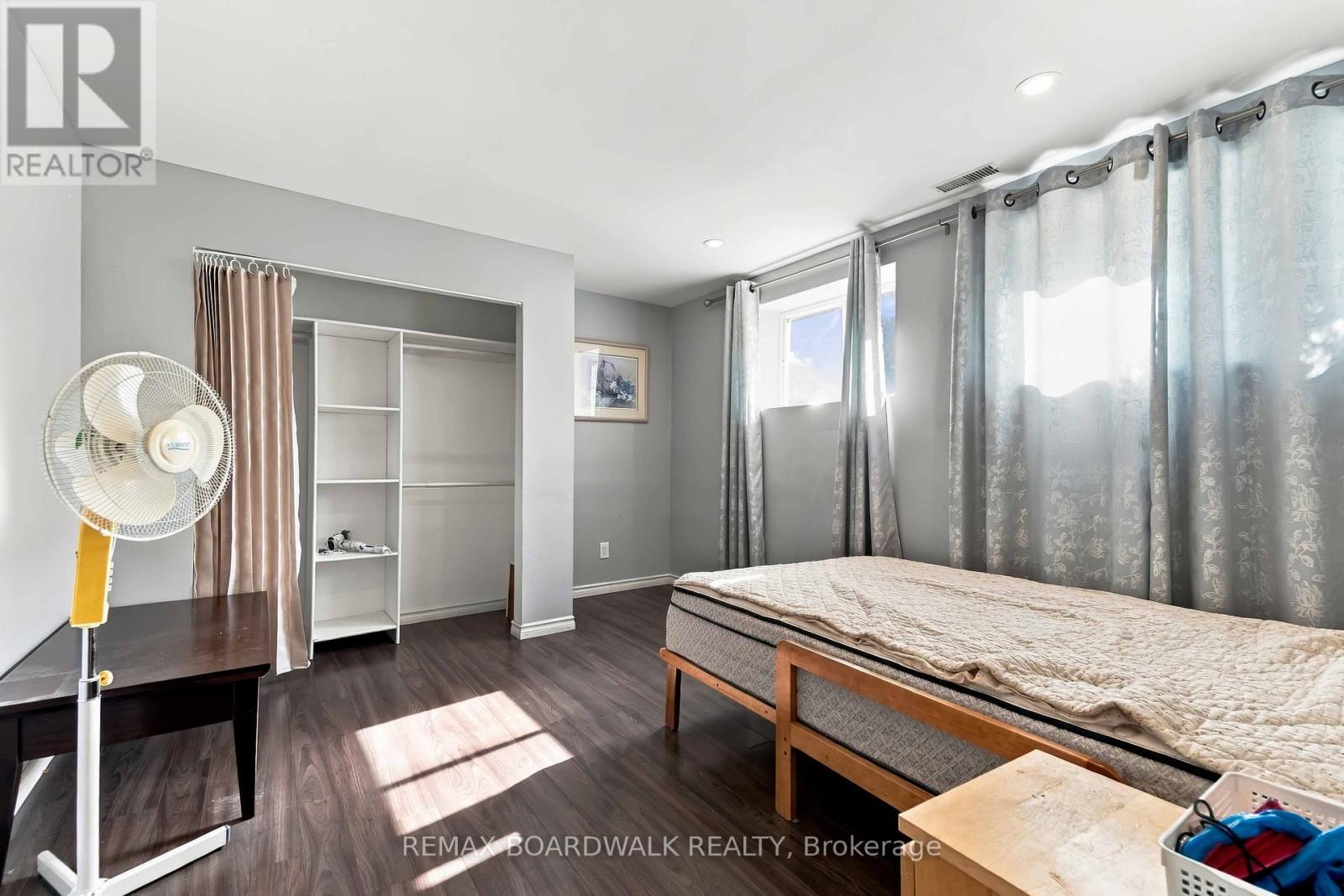 2173 Carnegie Street — photo 20