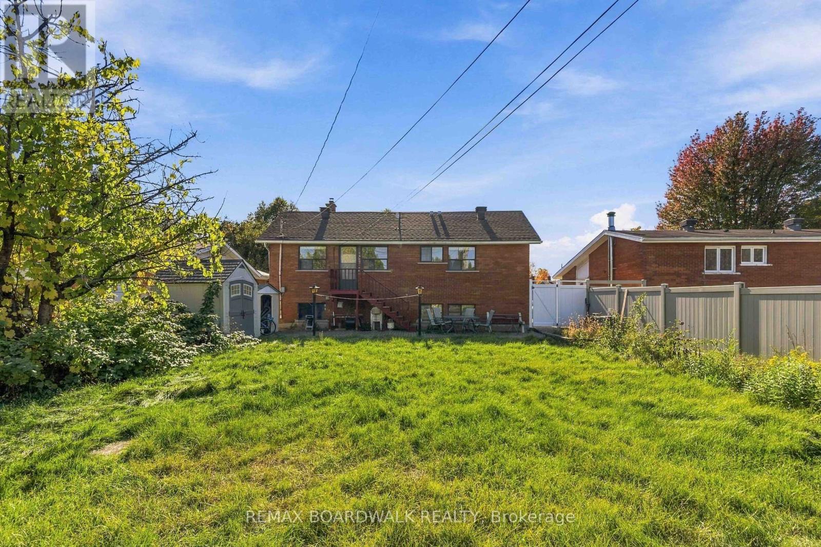 2173 Carnegie Street — photo 36