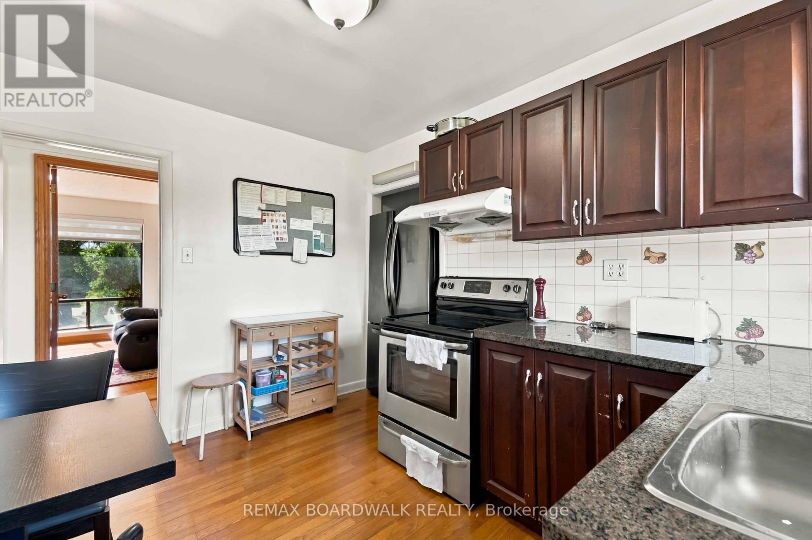 2173 CARNEGIE STREET, Ottawa — photo 9