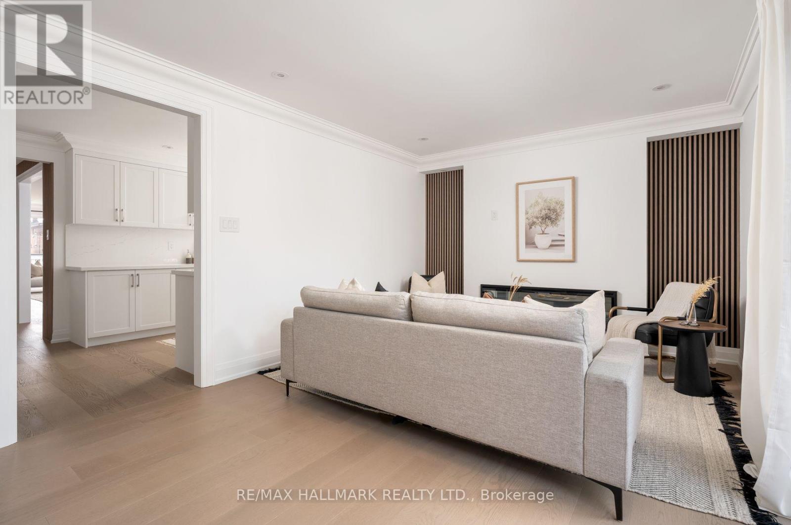 226 Mortimer Avenue, Toronto, ON photo 21