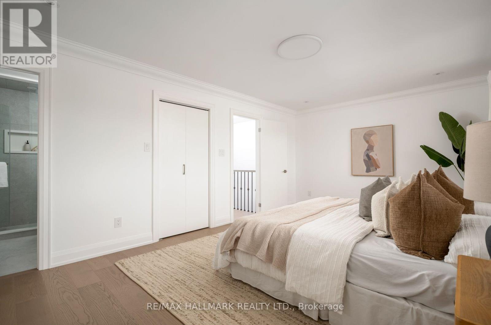 226 Mortimer Avenue, Toronto, ON photo 24