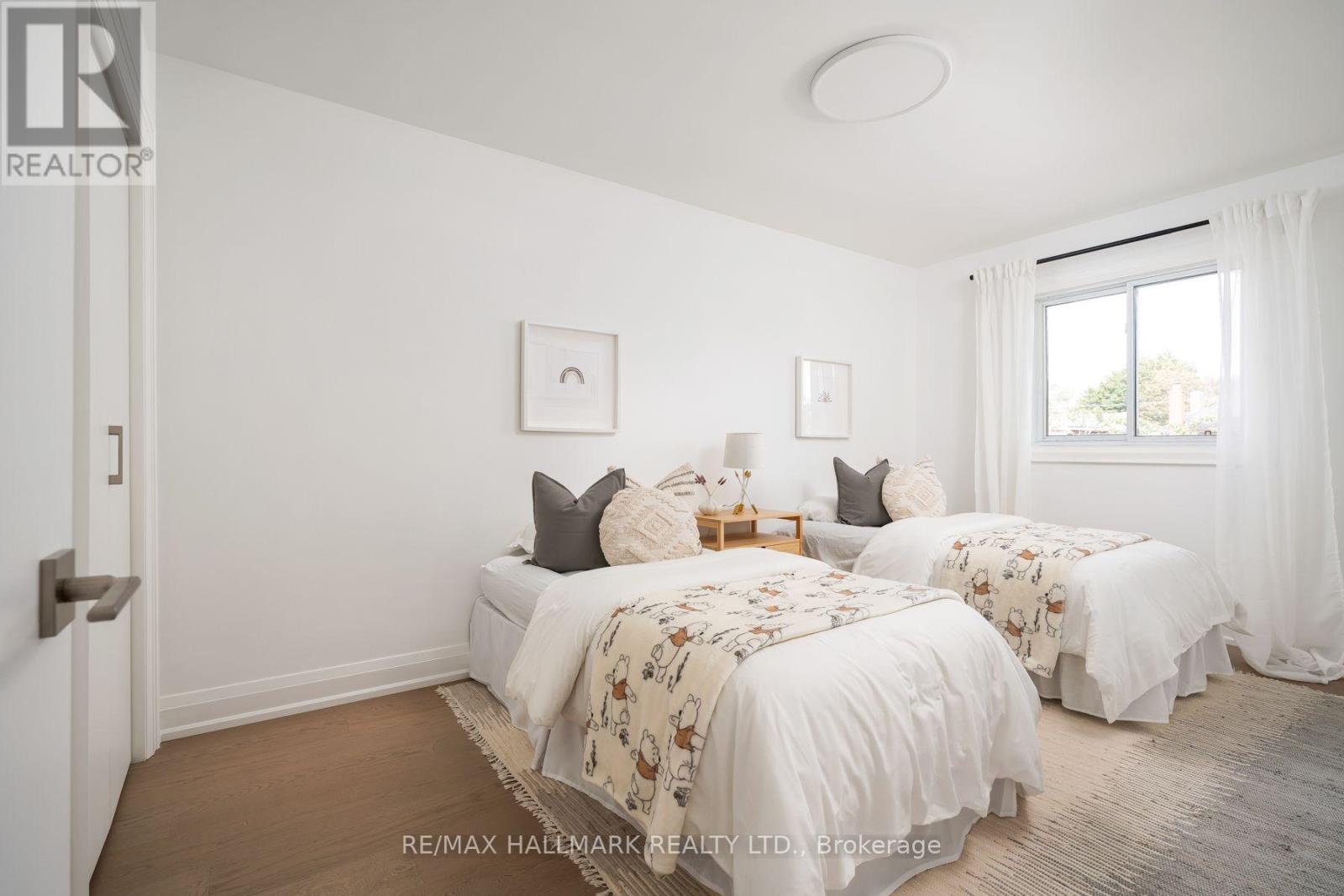 226 Mortimer Avenue, Toronto, ON photo 31