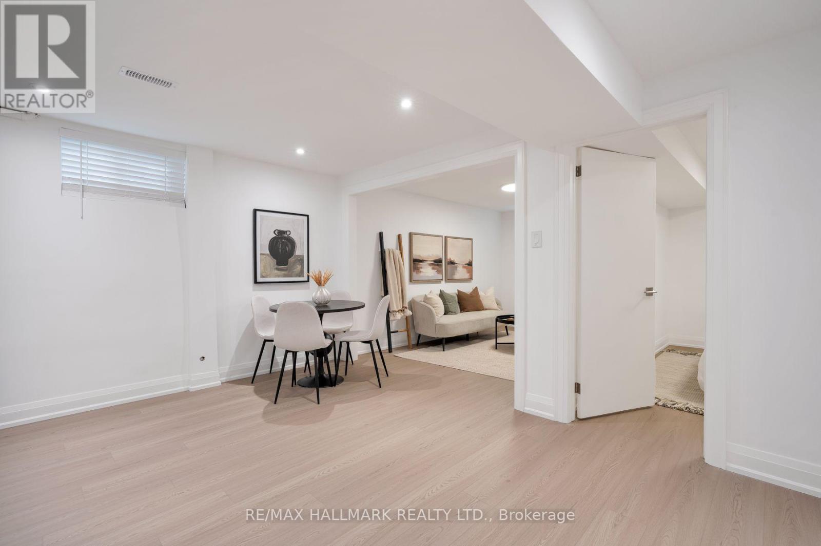 226 Mortimer Avenue, Toronto, ON photo 40