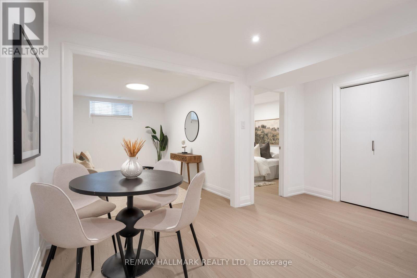 226 Mortimer Avenue, Toronto, ON photo 43