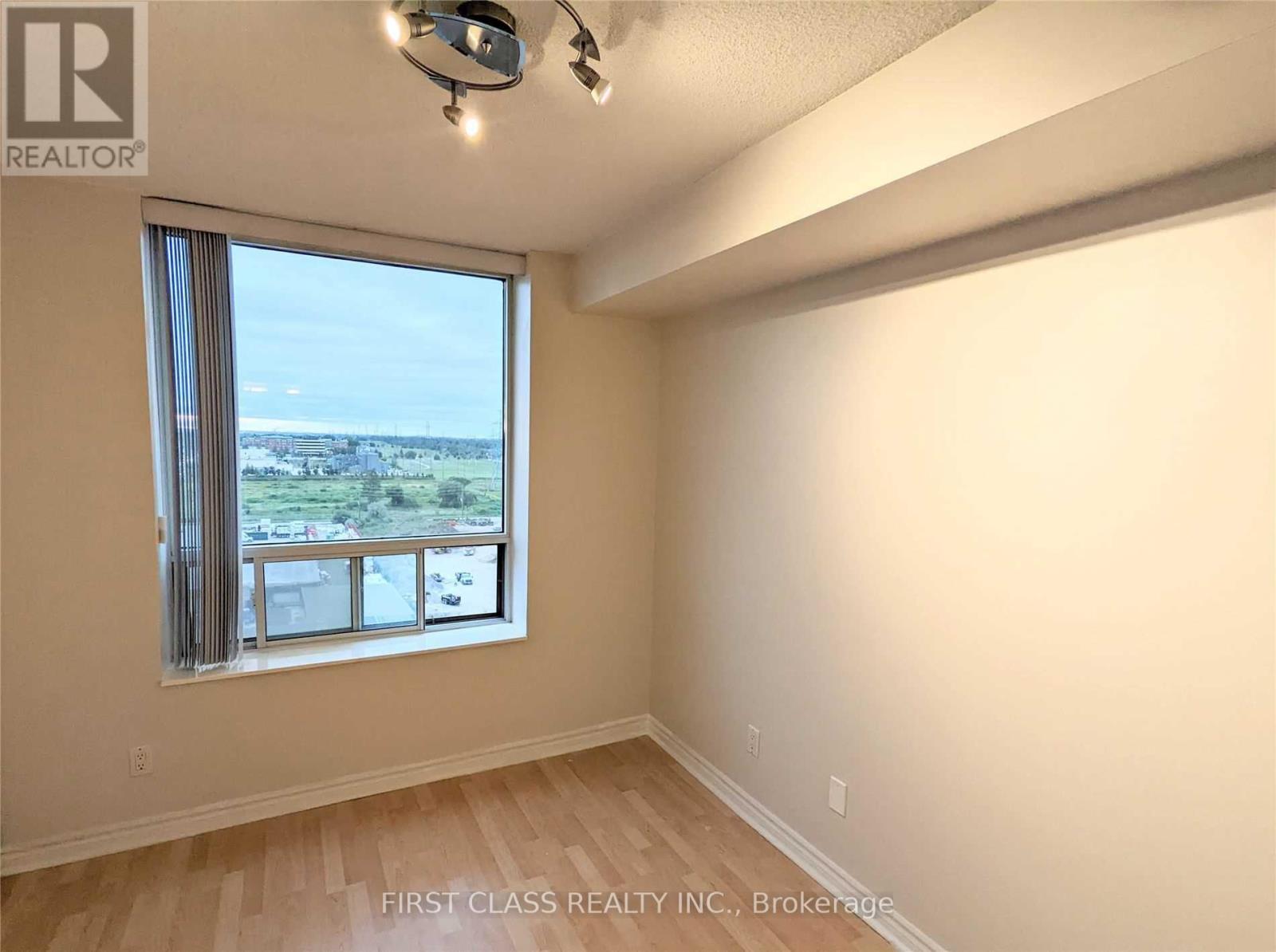 #1518 1883 MCNICOLL AVENUE - 14