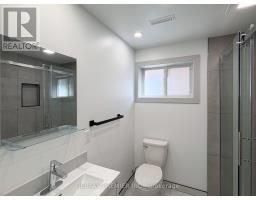 10 Aishford Road, Bradford West Gwillimbury, ON L3Z3E3 Photo 6