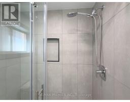 10 Aishford Road, Bradford West Gwillimbury, ON L3Z3E3 Photo 7