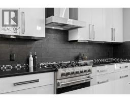 2750 26 Avenue SW - photo 16
