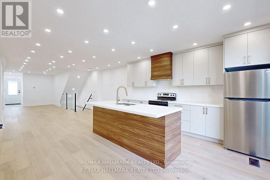 LOWER - 58 CORBETT AVENUE, Toronto (Rockcliffe-Smythe) — photo 11
