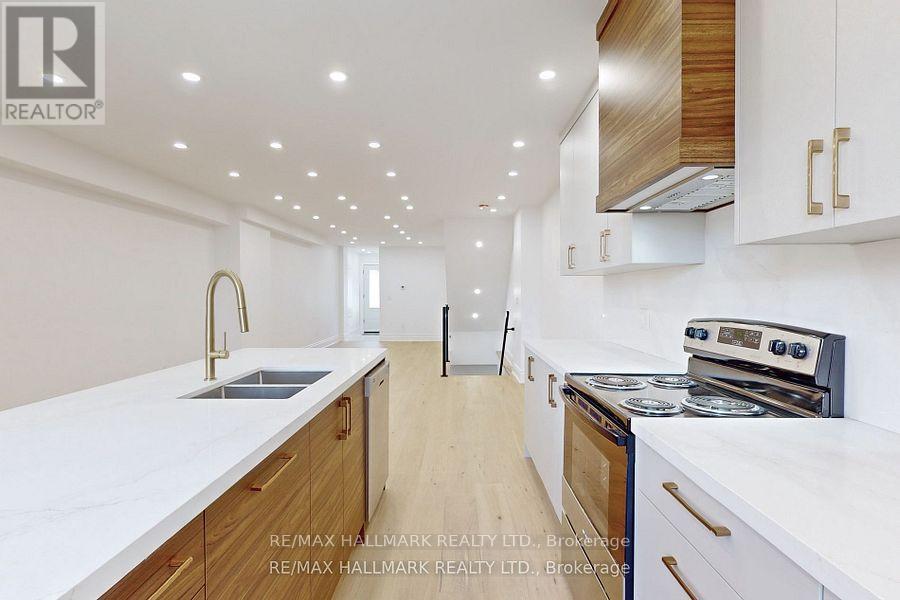 58 Corbett Avenue — photo 14