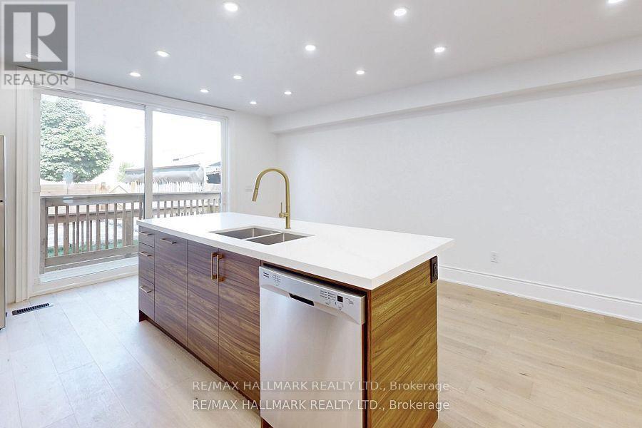 58 Corbett Avenue — photo 15