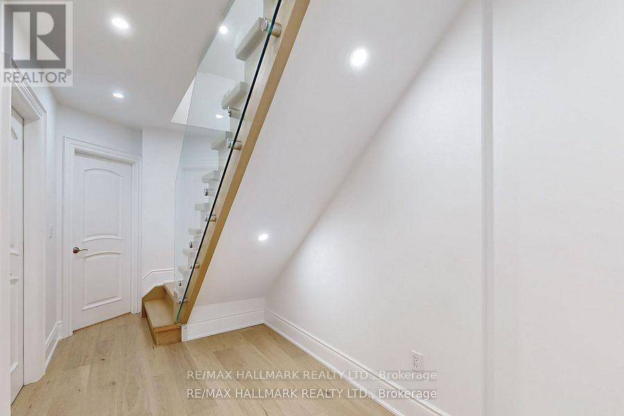58 Corbett Avenue — photo 22