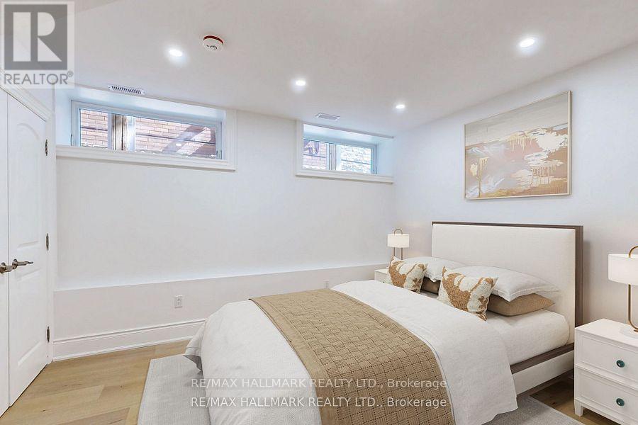 58 Corbett Avenue — photo 24