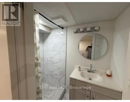 Basement - 26 Beaverbrook Avenue, Toronto, ON M9B2M9 Photo 14