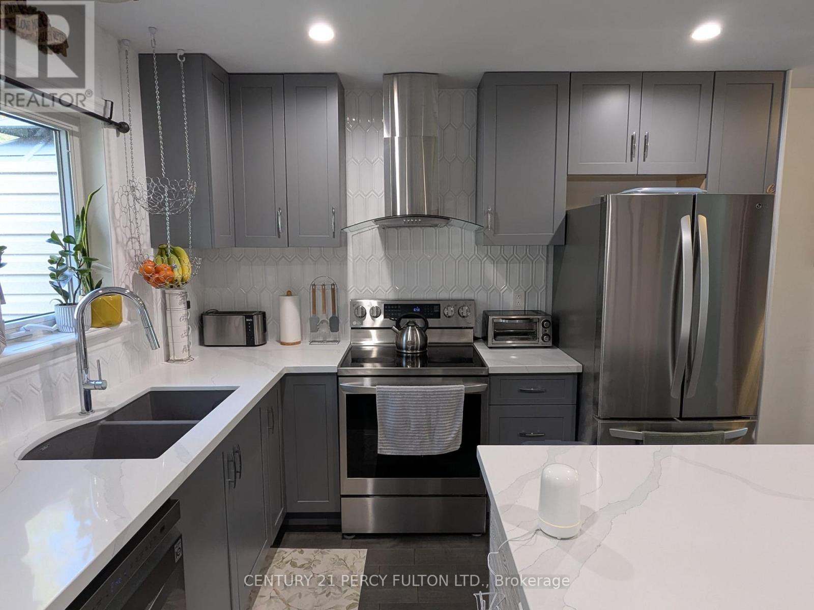 96 LIVINGSTONE STREET - 1