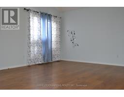 132 Henhoeffer Crescent, Kitchener, ON N2E4H3 Photo 11