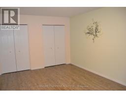 132 Henhoeffer Crescent, Kitchener, ON N2E4H3 Photo 15