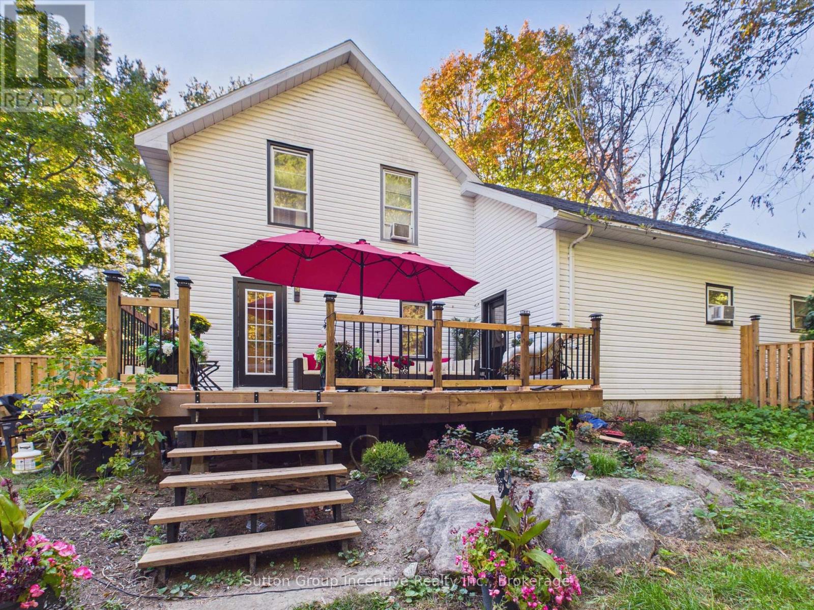 57 Woodward Street — photo 29