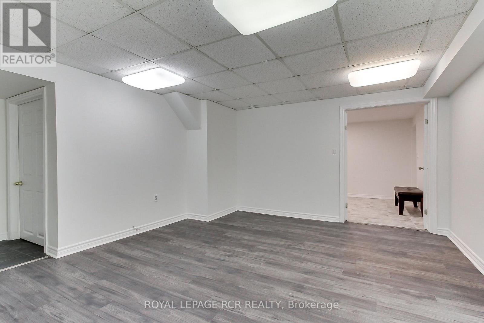 43 Crown Crescent — photo 36