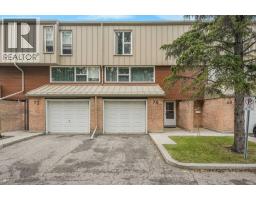 70 Brae Glen Lane SW - photo 1