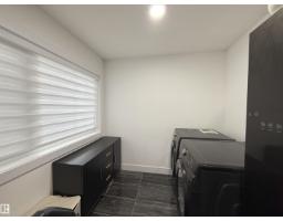 1210 Peregrine Tc Nw, Edmonton, AB T5S0M3 Photo 36