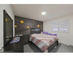 1210 Peregrine Tc Nw, Edmonton, AB T5S0M3 Photo 31