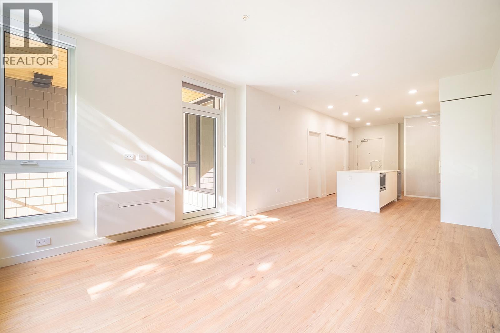 308 1500 SCOTT CRESCENT, Squamish - Image 1