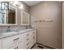 2298 Bowman Road, Ottawa, ON K1H6V6 Photo 40