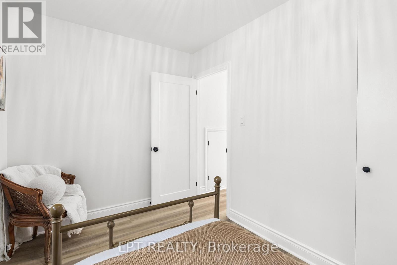 868 Liverpool Road, Pickering, ON photo 19