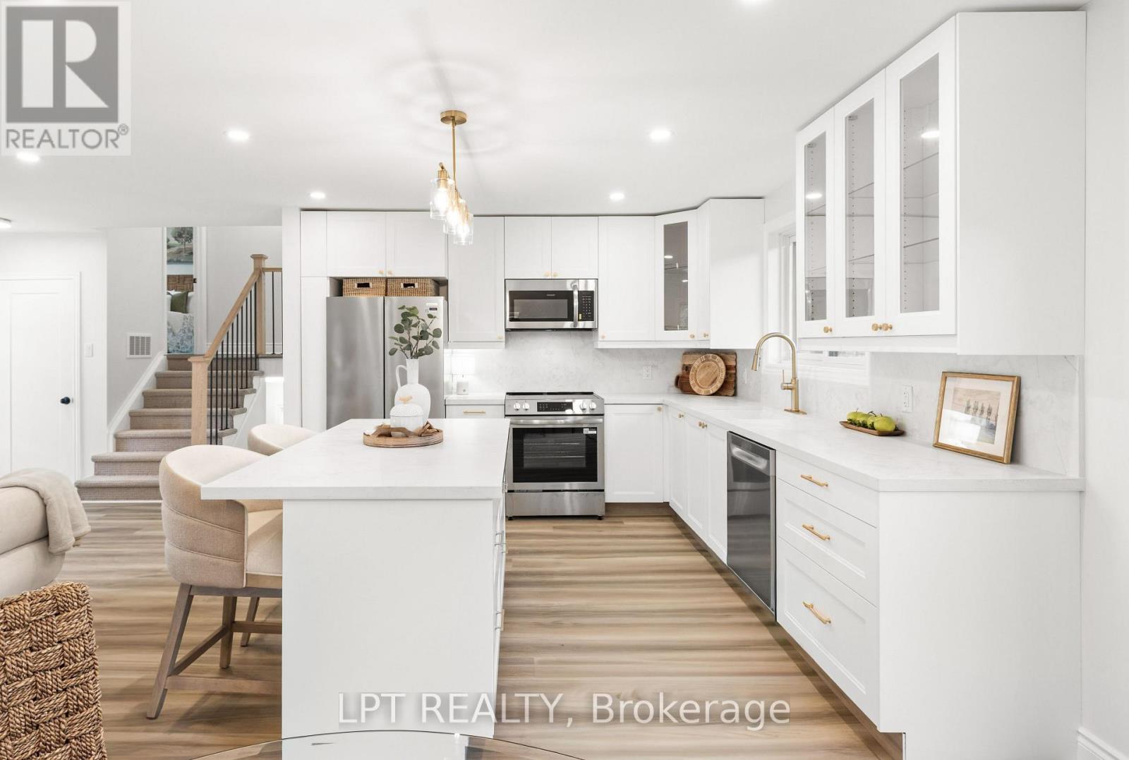 868 Liverpool Road, Pickering, ON photo 8