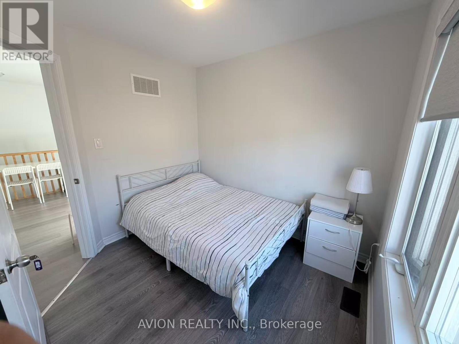 COACH HOUSE - 542 WHITES HILL AVENUE, Markham (Cornell) — photo 6