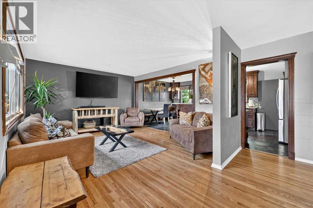 624 24 Avenue NE - Image 5
