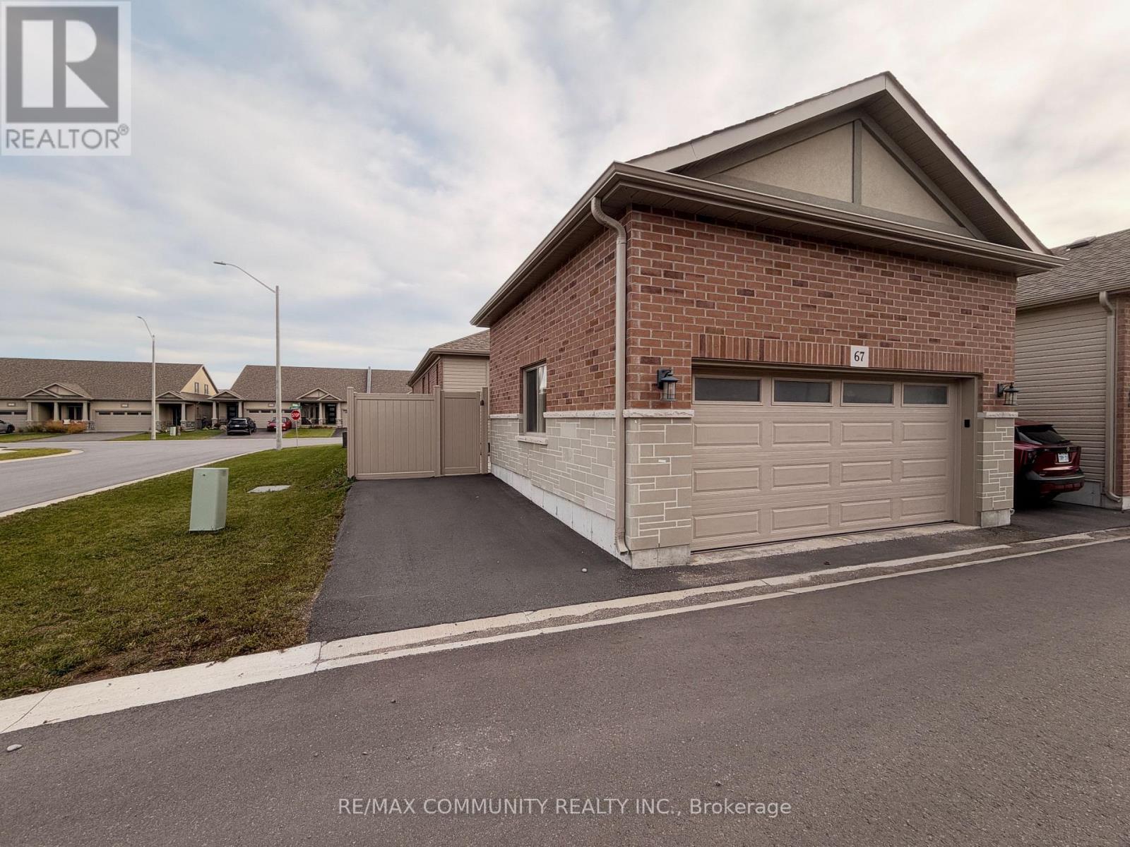 67 Athabaska Drive — photo 14