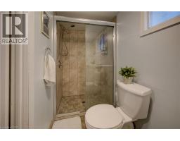 90 Brock Street, Kitchener, ON N2M1X3 Photo 33