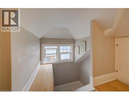 90 Brock Street, Kitchener, ON N2M1X3 Photo 25