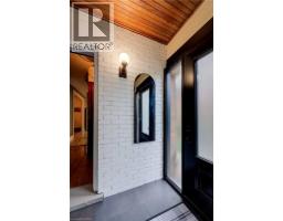 Attic - 90 Brock Street, Kitchener, ON N2M1X3 Photo 6